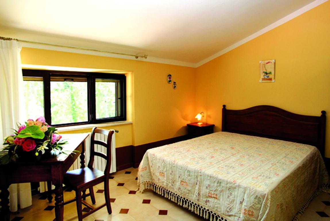 Il Nibbio Reale Country House Rocca d'Evandro Zewnętrze zdjęcie